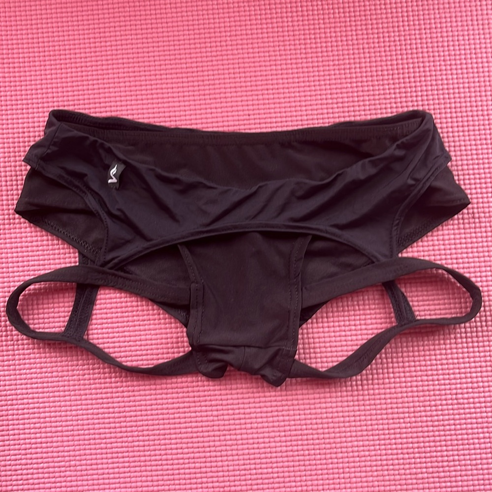 Sway polewear garter shorts